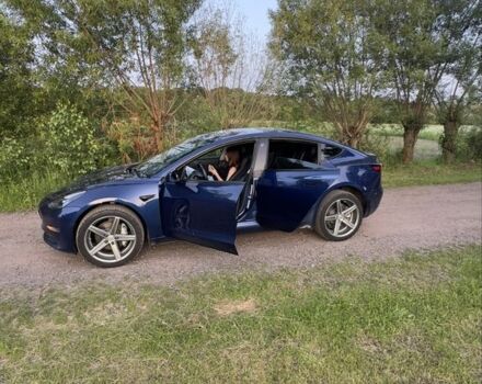 Синій Тесла Модель 3, об'ємом двигуна 0 л та пробігом 222 тис. км за 14300 $, фото 1 на Automoto.ua