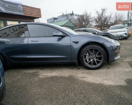 Синий Тесла Модель 3, объемом двигателя 0 л и пробегом 103 тыс. км за 20900 $, фото 4 на Automoto.ua