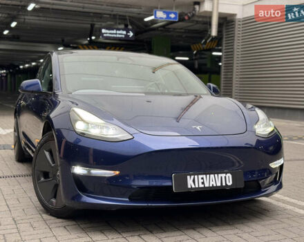 Синий Тесла Модель 3, объемом двигателя 0 л и пробегом 37 тыс. км за 22000 $, фото 3 на Automoto.ua