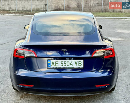 Синій Тесла Модель 3, об'ємом двигуна 0 л та пробігом 76 тис. км за 17999 $, фото 11 на Automoto.ua