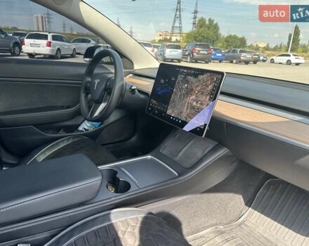 Синий Тесла Модель 3, объемом двигателя 0 л и пробегом 90 тыс. км за 29999 $, фото 9 на Automoto.ua