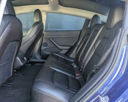 Тесла Модель 3 2021 у Києві на Automoto.ua Синій Тесла Модель 3, об'ємом двигуна 0 л та пробігом 28 тис. км за 8900 $, фото 11 на Automoto.ua