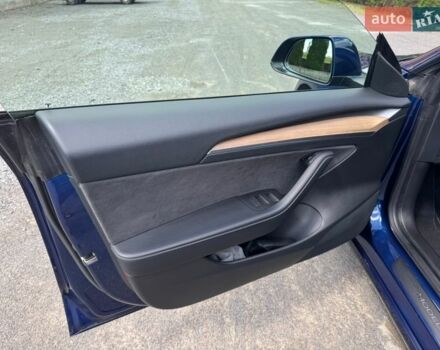 Синій Тесла Модель 3, об'ємом двигуна 0 л та пробігом 79 тис. км за 21800 $, фото 59 на Automoto.ua