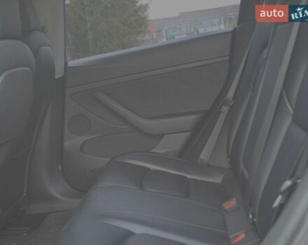 Синий Тесла Модель 3, объемом двигателя 0 л и пробегом 130 тыс. км за 16500 $, фото 14 на Automoto.ua