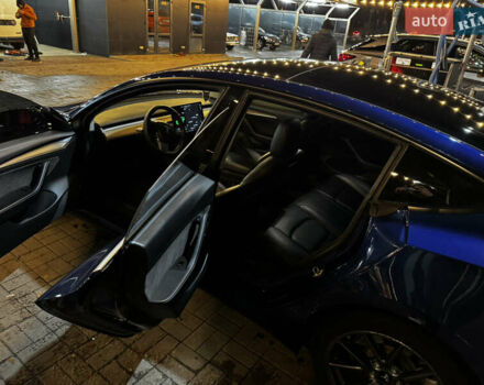 Синий Тесла Модель 3, объемом двигателя 0 л и пробегом 76 тыс. км за 19000 $, фото 8 на Automoto.ua