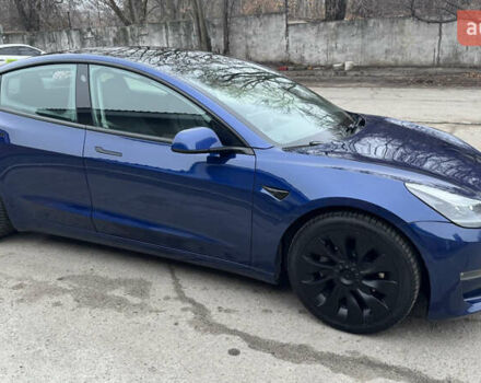 Синий Тесла Модель 3, объемом двигателя 0 л и пробегом 70 тыс. км за 17999 $, фото 4 на Automoto.ua