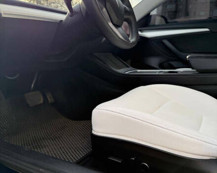 Синий Тесла Модель 3, объемом двигателя 0 л и пробегом 65 тыс. км за 21100 $, фото 22 на Automoto.ua