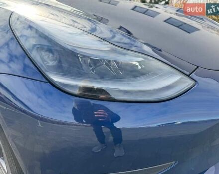 Тесла Модель 3 2021 у Луцьку на Automoto.ua Синій Тесла Модель 3, об'ємом двигуна 0 л та пробігом 59 тис. км за 19000 $, фото 6 на Automoto.ua
