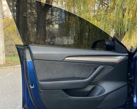 Синій Тесла Модель 3, об'ємом двигуна 0 л та пробігом 82 тис. км за 21500 $, фото 24 на Automoto.ua