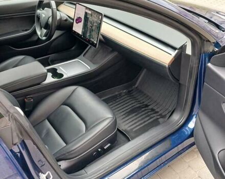 Синий Тесла Модель 3, объемом двигателя 0 л и пробегом 93 тыс. км за 18500 $, фото 17 на Automoto.ua