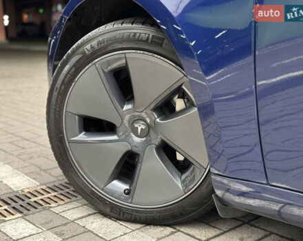 Синий Тесла Модель 3, объемом двигателя 0 л и пробегом 37 тыс. км за 22000 $, фото 12 на Automoto.ua