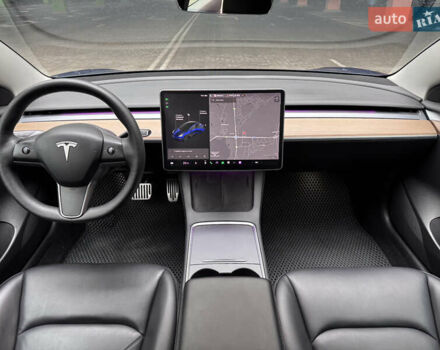 Синий Тесла Модель 3, объемом двигателя 0 л и пробегом 37 тыс. км за 22000 $, фото 13 на Automoto.ua