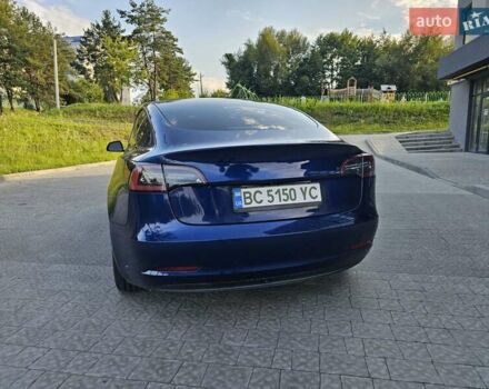 Тесла Модель 3 2021 у Львові на Automoto.ua Синій Тесла Модель 3, об'ємом двигуна 0 л та пробігом 195 тис. км за 21800 $, фото 4 на Automoto.ua