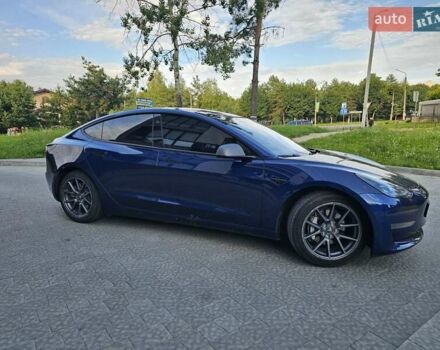 Тесла Модель 3 2021 у Львові на Automoto.ua Синій Тесла Модель 3, об'ємом двигуна 0 л та пробігом 195 тис. км за 21800 $, фото 3 на Automoto.ua
