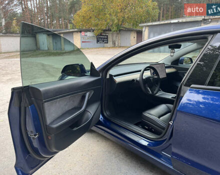 Синій Тесла Модель 3, об'ємом двигуна 0 л та пробігом 103 тис. км за 21000 $, фото 6 на Automoto.ua