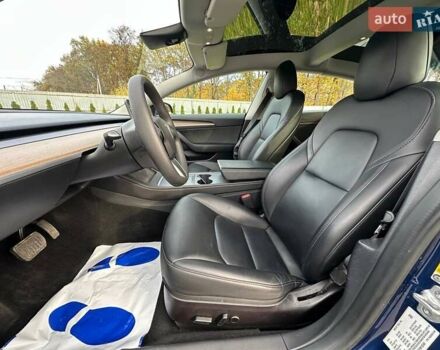 Синій Тесла Модель 3, об'ємом двигуна 0 л та пробігом 98 тис. км за 16950 $, фото 12 на Automoto.ua