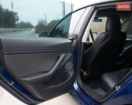 Синій Тесла Модель 3, об'ємом двигуна 0 л та пробігом 74 тис. км за 25700 $, фото 15 на Automoto.ua