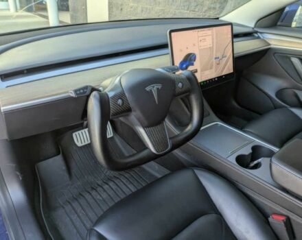 Тесла Модель 3 2021 у Києві на Automoto.ua Синій Тесла Модель 3, об'ємом двигуна 0 л та пробігом 28 тис. км за 8900 $, фото 7 на Automoto.ua