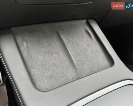 Синій Тесла Модель 3, об'ємом двигуна 0 л та пробігом 106 тис. км за 22000 $, фото 12 на Automoto.ua