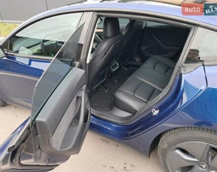 Синий Тесла Модель 3, объемом двигателя 0 л и пробегом 67 тыс. км за 21500 $, фото 11 на Automoto.ua