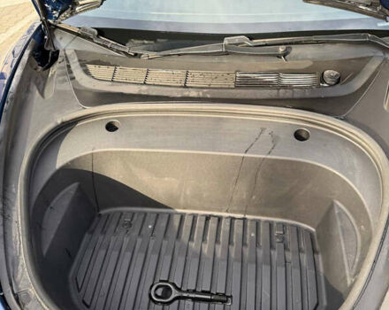 Синий Тесла Модель 3, объемом двигателя 0 л и пробегом 65 тыс. км за 21100 $, фото 18 на Automoto.ua