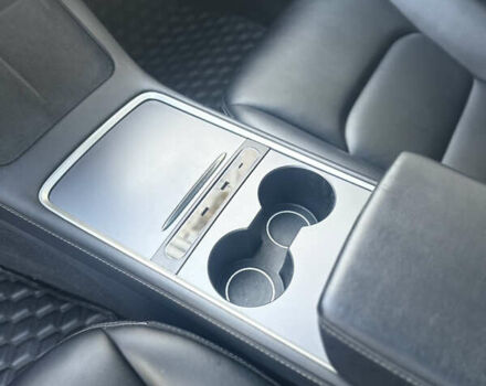 Тесла Модель 3 2021 в Одессе на Automoto.ua Синий Тесла Модель 3, объемом двигателя 0 л и пробегом 101 тыс. км за 19500 $, фото 19 на Automoto.ua