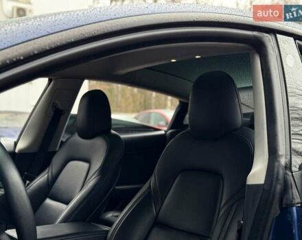 Синій Тесла Модель 3, об'ємом двигуна 0 л та пробігом 88 тис. км за 19999 $, фото 12 на Automoto.ua