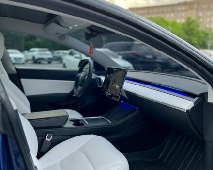 Синий Тесла Модель 3, объемом двигателя 0 л и пробегом 99 тыс. км за 17350 $, фото 50 на Automoto.ua