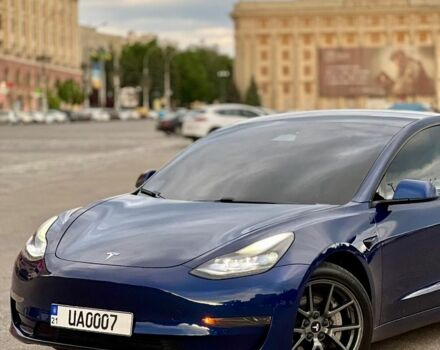 Синий Тесла Модель 3, объемом двигателя 0 л и пробегом 99 тыс. км за 17350 $, фото 2 на Automoto.ua