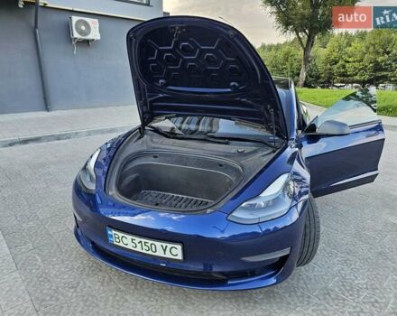 Тесла Модель 3 2021 у Львові на Automoto.ua Синій Тесла Модель 3, об'ємом двигуна 0 л та пробігом 195 тис. км за 21800 $, фото 9 на Automoto.ua