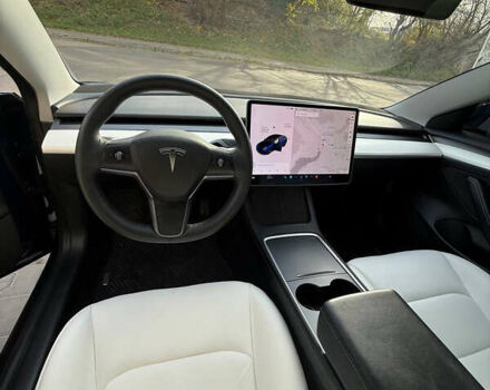 Синий Тесла Модель 3, объемом двигателя 0 л и пробегом 65 тыс. км за 21100 $, фото 14 на Automoto.ua