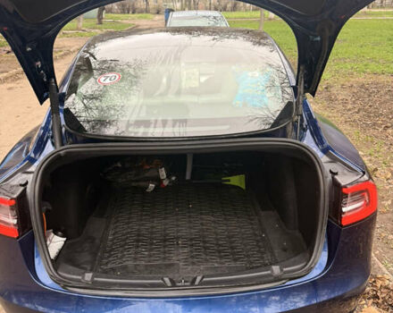 Синий Тесла Модель 3, объемом двигателя 0 л и пробегом 83 тыс. км за 19000 $, фото 16 на Automoto.ua