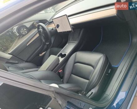 Синий Тесла Модель 3, объемом двигателя 0 л и пробегом 39 тыс. км за 21700 $, фото 13 на Automoto.ua