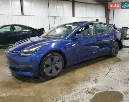 Синий Тесла Модель 3, объемом двигателя 0 л и пробегом 60 тыс. км за 15000 $, фото 4 на Automoto.ua