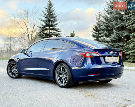 Синий Тесла Модель 3, объемом двигателя 0 л и пробегом 76 тыс. км за 19500 $, фото 3 на Automoto.ua
