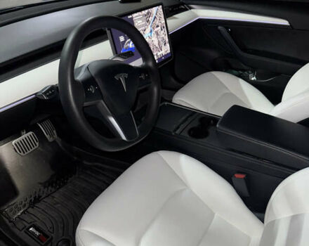 Синий Тесла Модель 3, объемом двигателя 0 л и пробегом 54 тыс. км за 22500 $, фото 7 на Automoto.ua