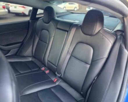 Синій Тесла Модель 3, об'ємом двигуна 0 л та пробігом 13 тис. км за 13000 $, фото 11 на Automoto.ua