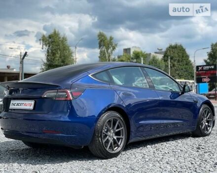 Синий Тесла Модель 3, об'ємом двигуна 0 л та пробігом 4 тис. км за 33500 $, фото 5 на Automoto.ua