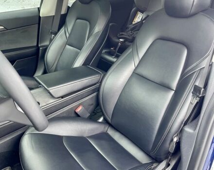 Синій Тесла Модель 3, об'ємом двигуна 0 л та пробігом 160 тис. км за 18888 $, фото 19 на Automoto.ua