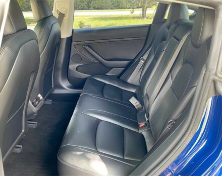 Синій Тесла Модель 3, об'ємом двигуна 0 л та пробігом 25 тис. км за 7800 $, фото 11 на Automoto.ua