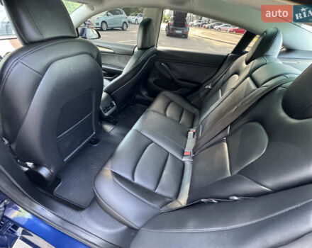 Синий Тесла Модель 3, объемом двигателя 0 л и пробегом 96 тыс. км за 19999 $, фото 36 на Automoto.ua