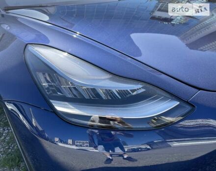 Синий Тесла Модель 3, объемом двигателя 0 л и пробегом 28 тыс. км за 24500 $, фото 33 на Automoto.ua
