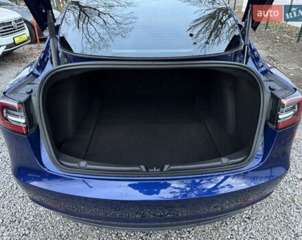 Синий Тесла Модель 3, объемом двигателя 0 л и пробегом 53 тыс. км за 19500 $, фото 28 на Automoto.ua