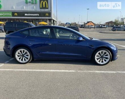 Синій Тесла Модель 3, об'ємом двигуна 0 л та пробігом 28 тис. км за 24500 $, фото 5 на Automoto.ua