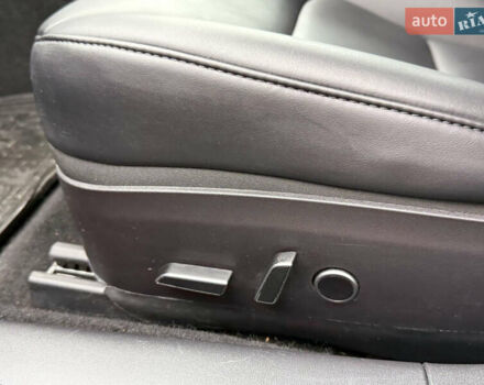 Синий Тесла Модель 3, объемом двигателя 0 л и пробегом 272 тыс. км за 16800 $, фото 45 на Automoto.ua