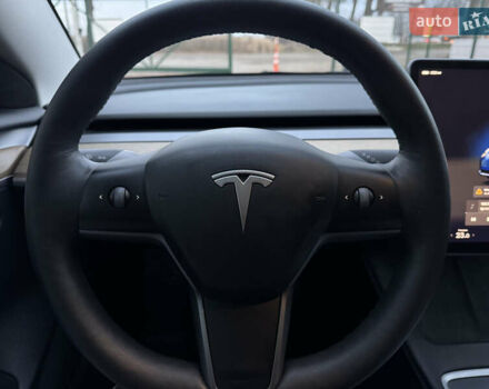 Синий Тесла Модель 3, объемом двигателя 0 л и пробегом 53 тыс. км за 19500 $, фото 11 на Automoto.ua