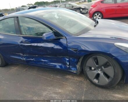 Синий Тесла Модель 3, объемом двигателя 0 л и пробегом 160 тыс. км за 12900 $, фото 7 на Automoto.ua