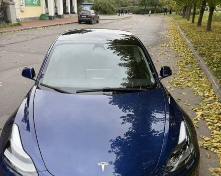 Тесла Модель 3 2022 у Умани на Automoto.ua Синій Тесла Модель 3, об'ємом двигуна 0 л та пробігом 53 тис. км за 19700 $, фото 12 на Automoto.ua