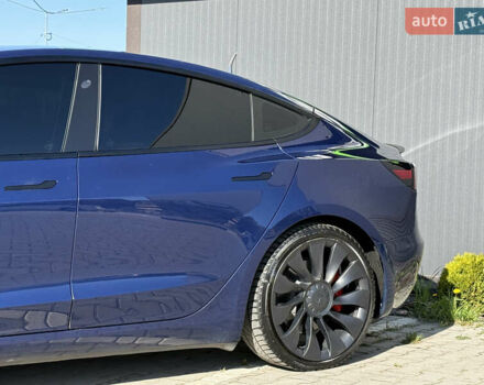 Синій Тесла Модель 3, об'ємом двигуна 0 л та пробігом 55 тис. км за 24400 $, фото 14 на Automoto.ua