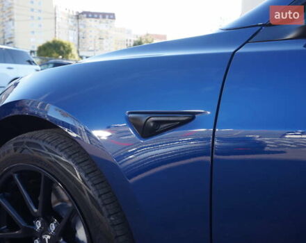 Синий Тесла Модель 3, объемом двигателя 0 л и пробегом 58 тыс. км за 22900 $, фото 14 на Automoto.ua